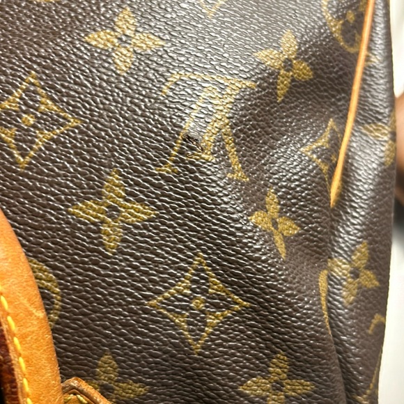 Louis Vuitton Speedy 25 - Picture 14 of 16